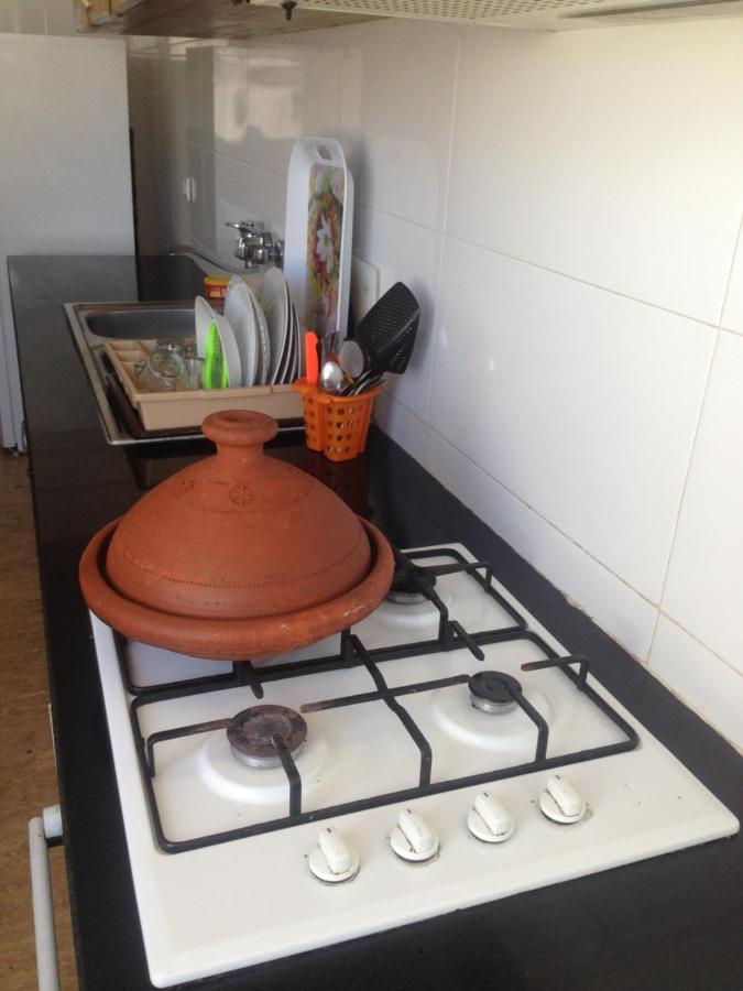 Apartment 2 Bedrooms In Hassan Rabat Exterior photo